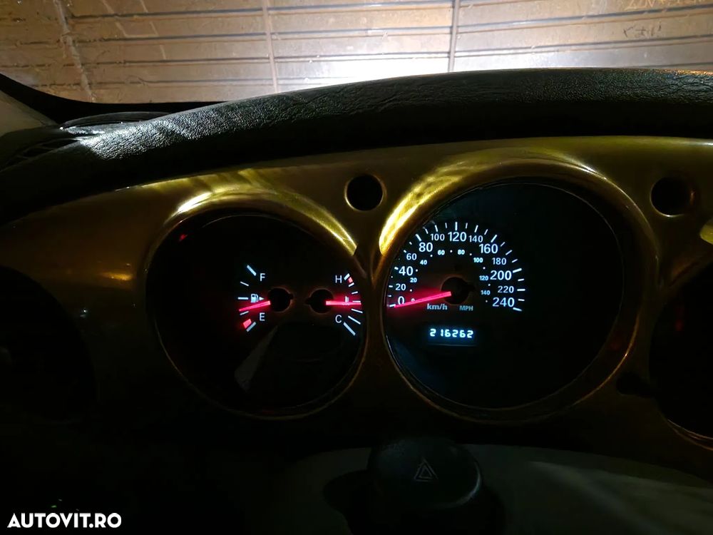 Chrysler PT Cruiser - 9