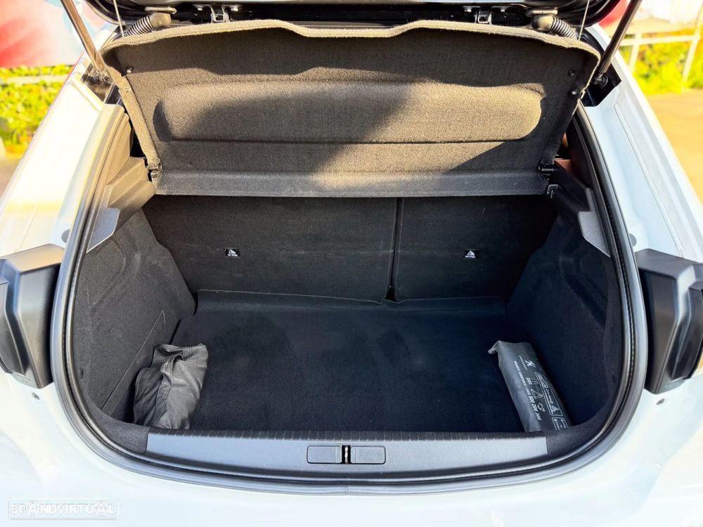 Peugeot 208 1.5 BlueHDi GT - 13