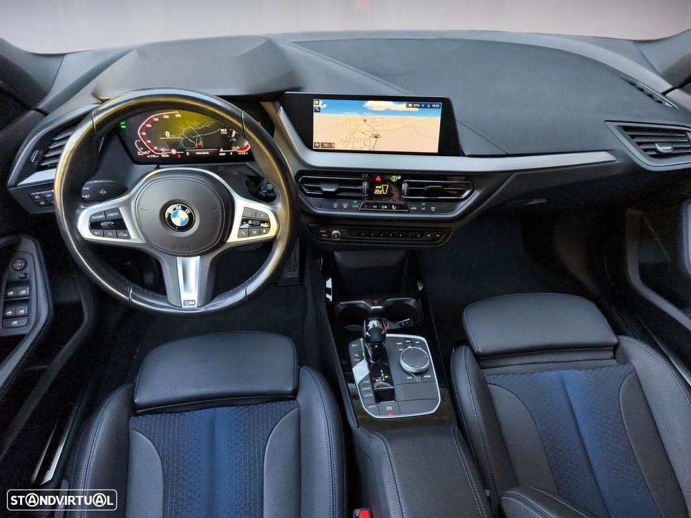 BMW 116 d Pack Desportivo M Auto - 10