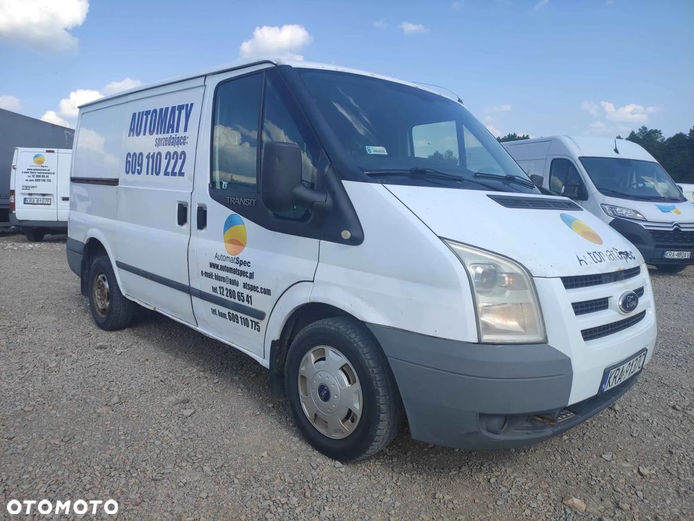 Ford Transit - 1