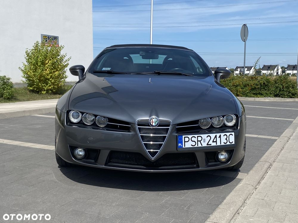 Alfa Romeo Spider 3.2JTS Q4 Exclusive - 1