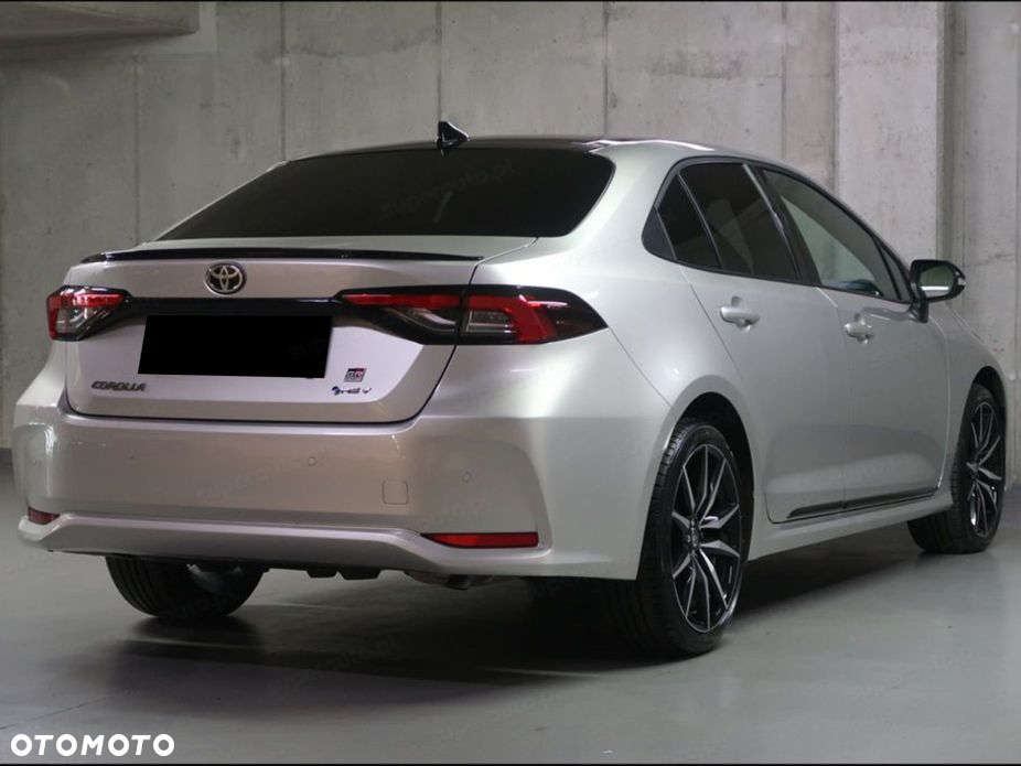 Toyota Corolla 1.8 Hybrid GR Sport - 6