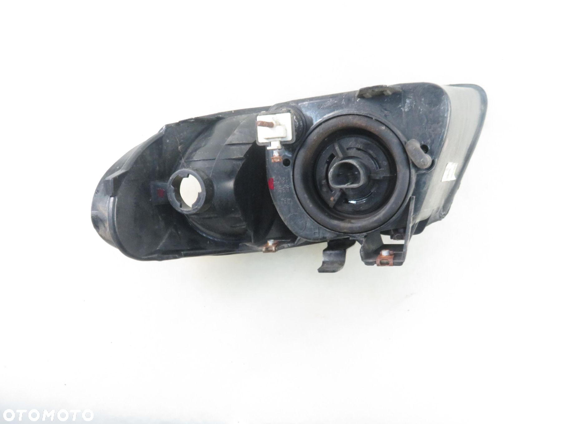 LAMPA PRAWA PRZEDNIA CHRYSLER VOYAGER IV CS090A001R - 2