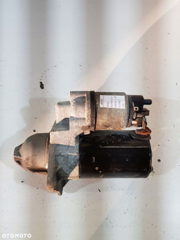 rozrusznik meriva b astra j zafira c 1.4t 55578921 - 1