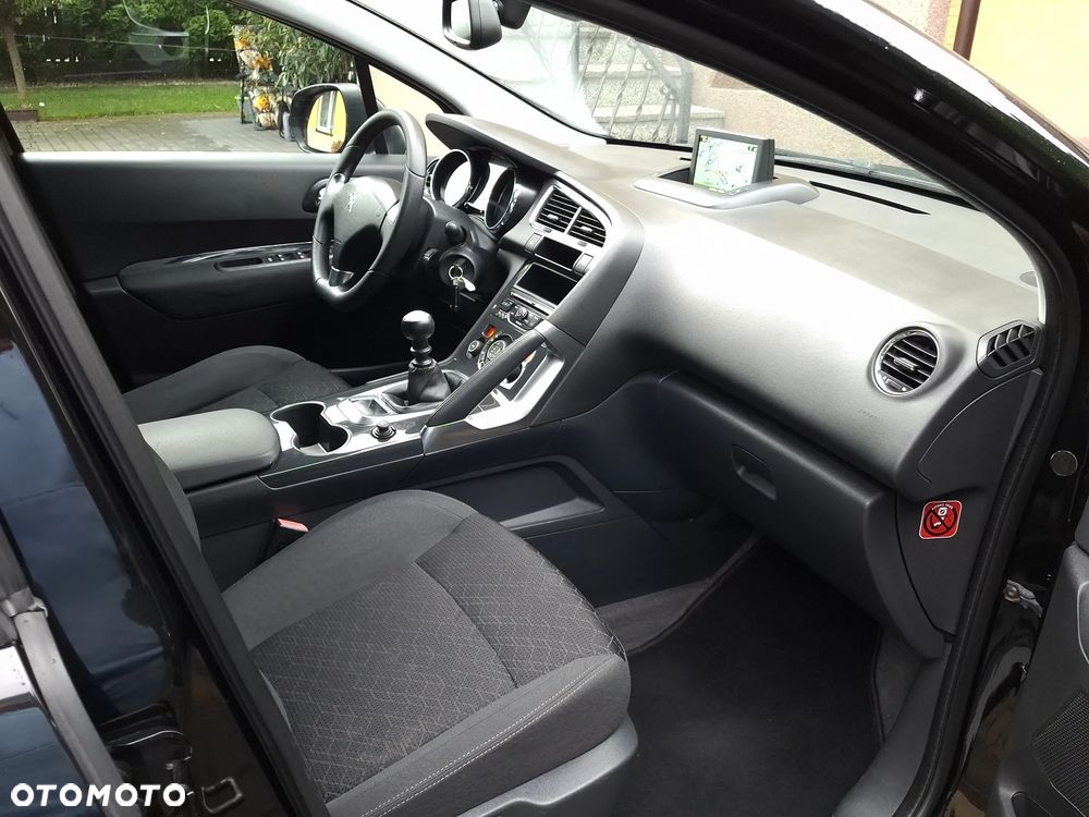 Peugeot 3008 1.6 BlueHDi Allure S&S - 6