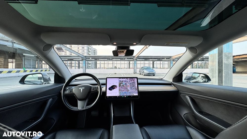 Tesla Model 3 AWD Dual Motor - 37