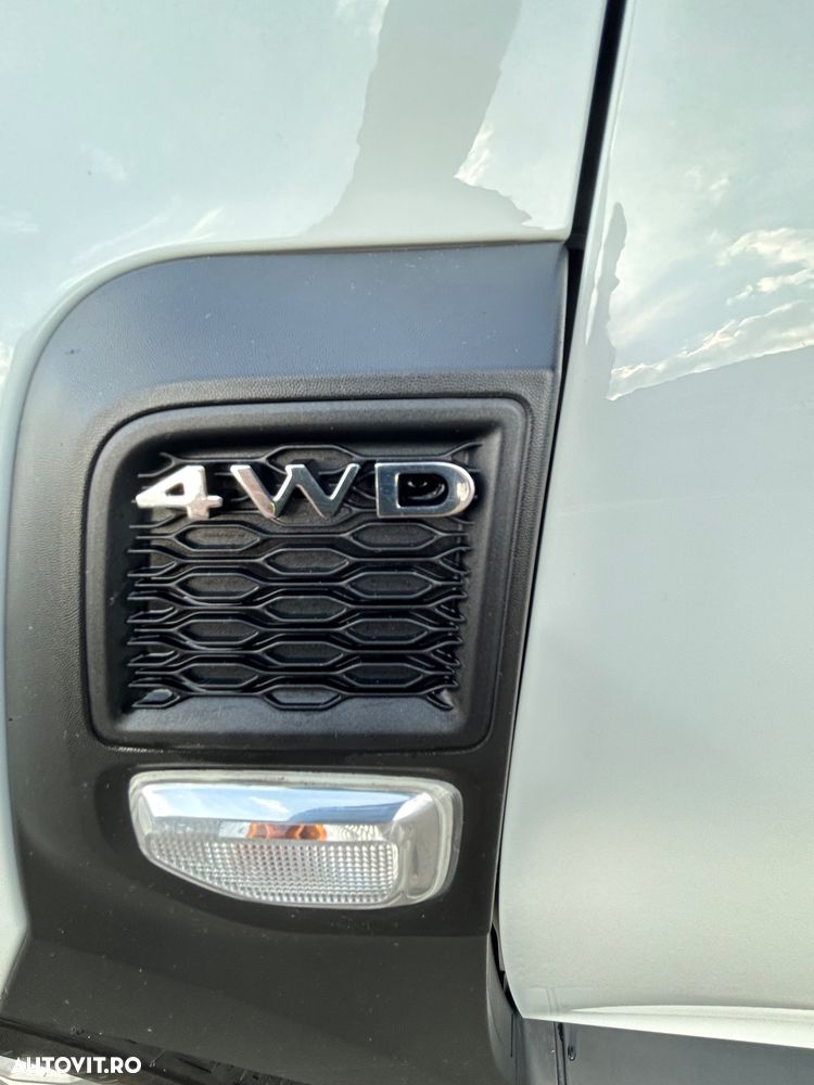 Dacia Duster Blue dCi 115 4WD Comfort - 17