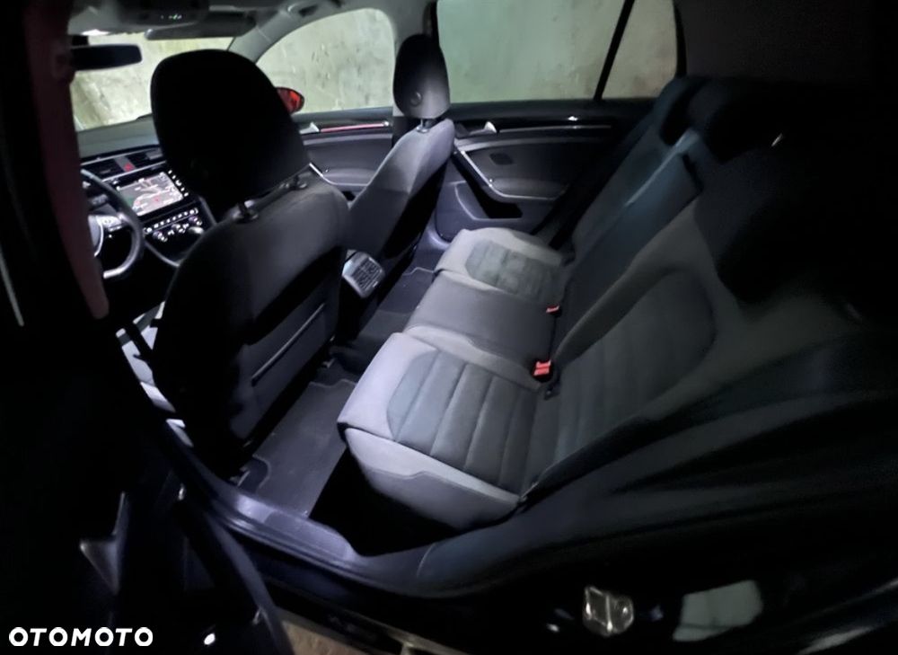 Volkswagen Golf 1.5 TSI BMT Evo Highline DSG - 23