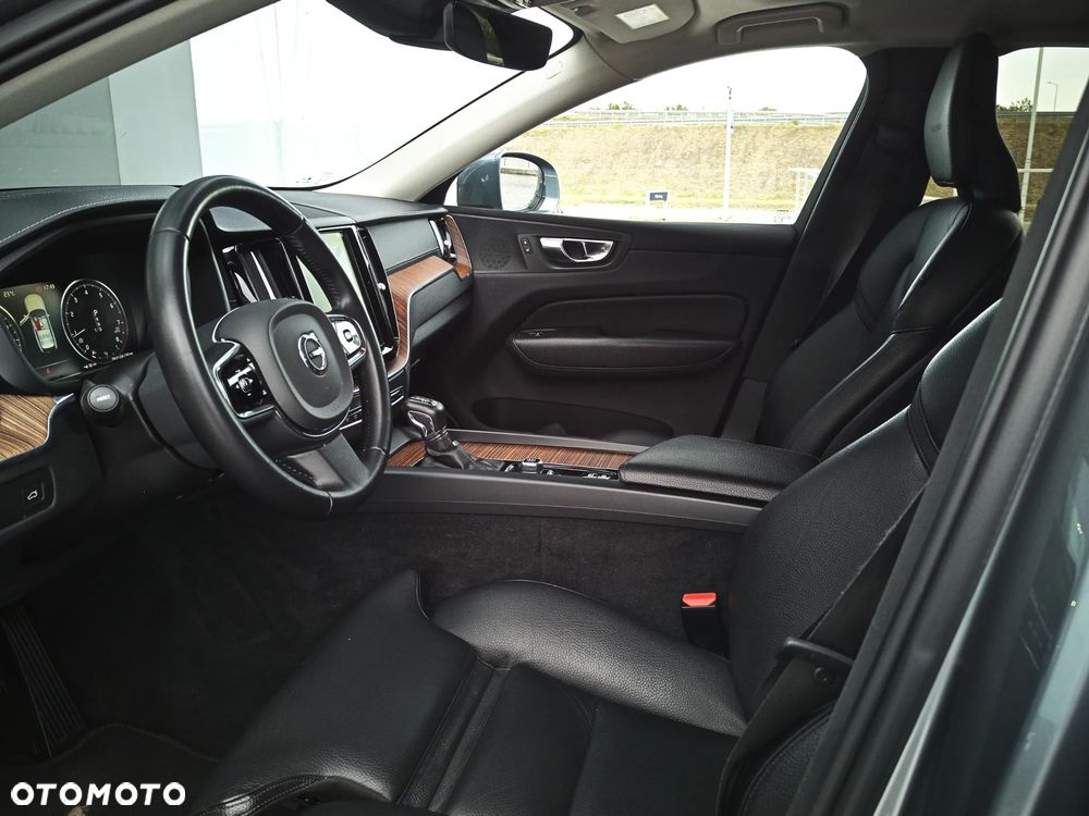 Volvo XC 60 T4 Inscription - 10