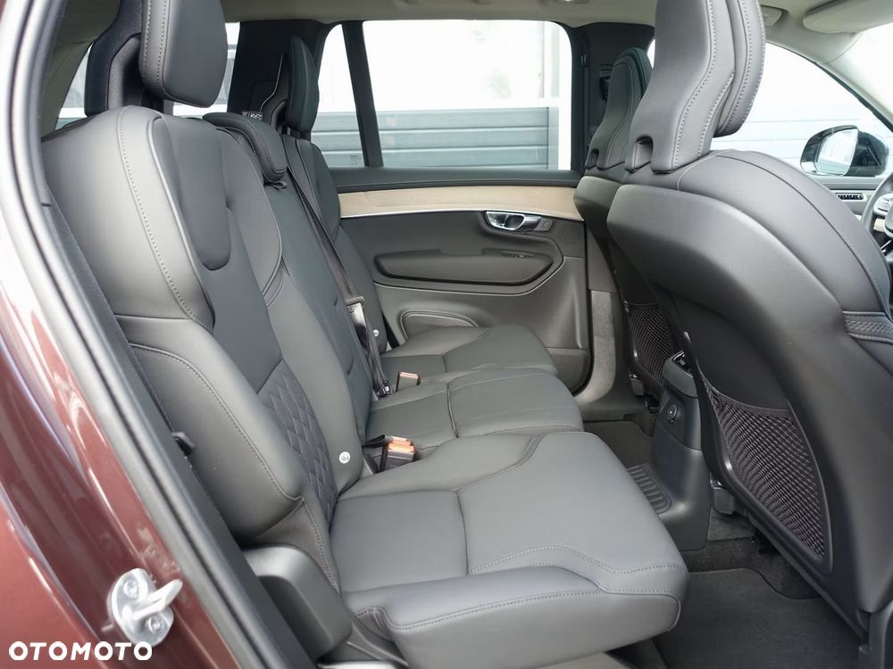 Volvo XC 90 T8 AWD Plus Dark - 23