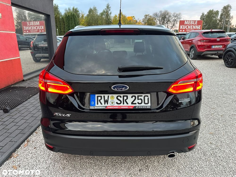 Ford Focus 2.0 EcoBlue Active Business - 24