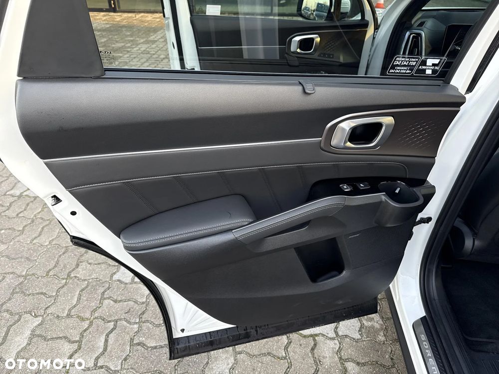 Kia Sorento 1.6 T-GDI HEV Prestige Line AWD 7os - 26