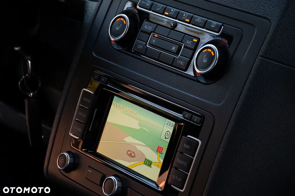Volkswagen Caddy Long - 22
