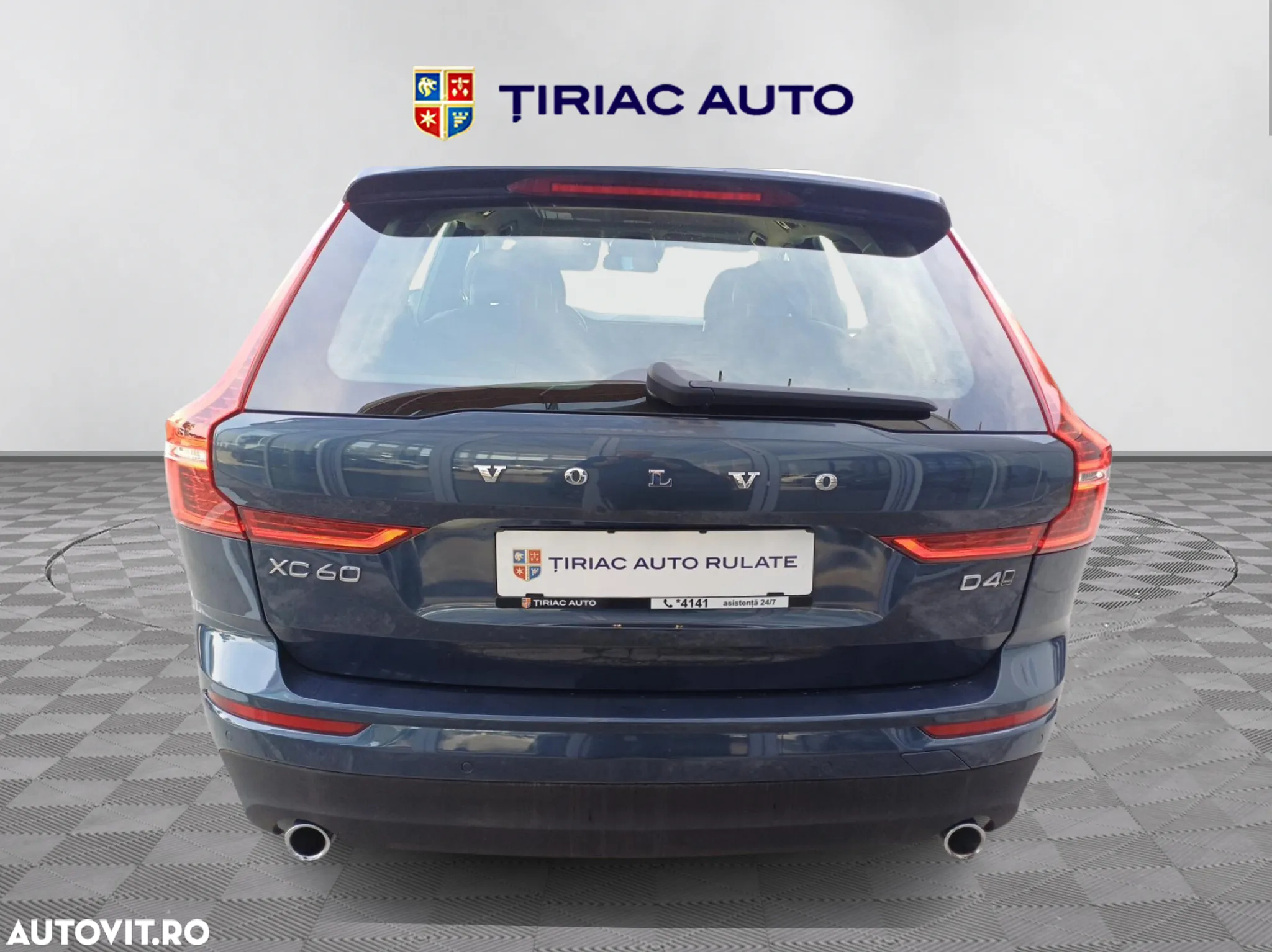 Volvo XC 60 D4 AWD Geartronic Momentum - 4