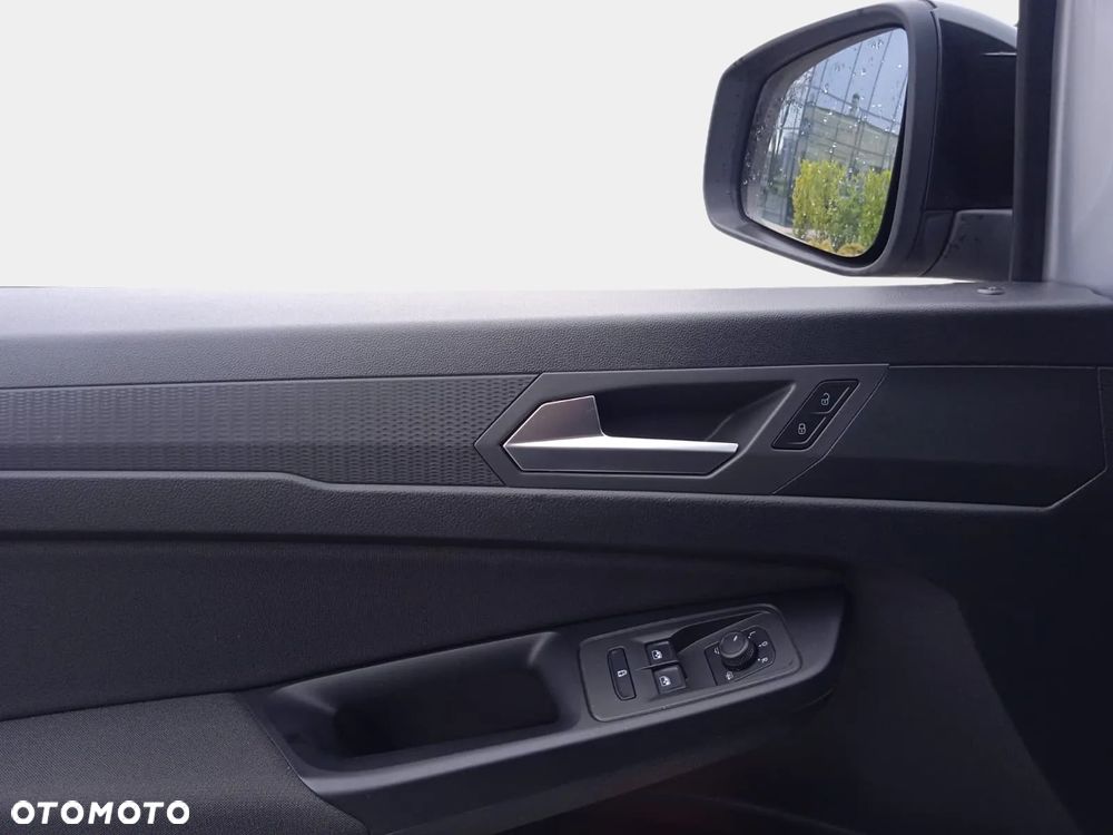 Ford Tourneo Connect 2.0 EcoBlue Titanium - 29