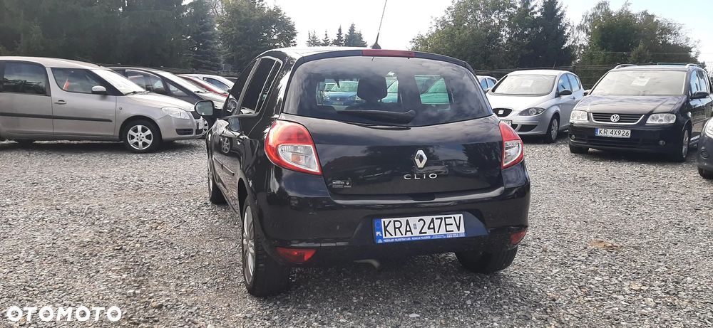 Renault Clio 1.2 16V Dwudziestka Euro5 - 20