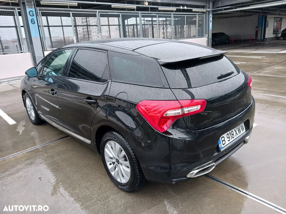 Citroën DS5 1.6 e-HDI Airdream BMP6 Chic - 4