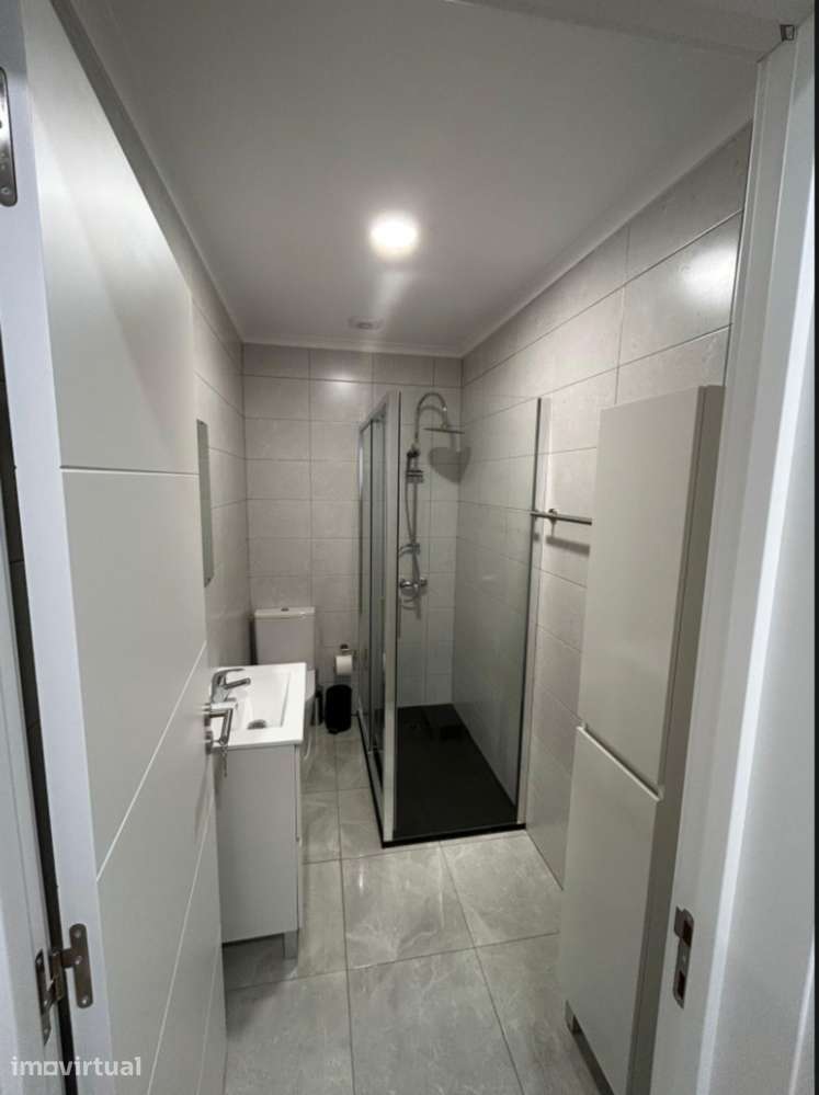 Quarto - localizado em Sete Rios Lisbon - Grande imagem: 4/13