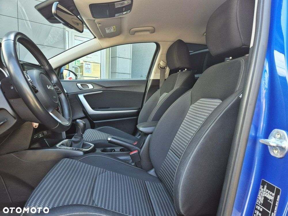 Kia XCeed 1.5 T-GDI M - 16