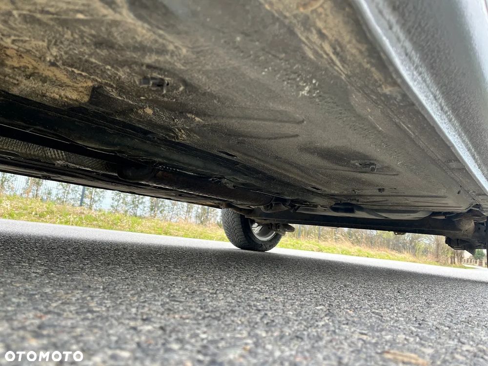 Renault Kangoo 1.6 16V Privilege Plus Euro5 - 16