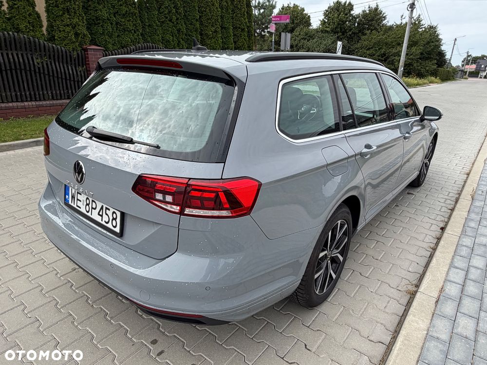 Volkswagen Passat - 3