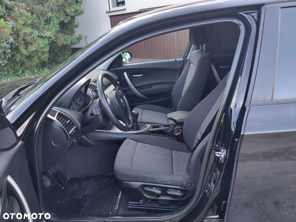BMW Seria 1 - 8