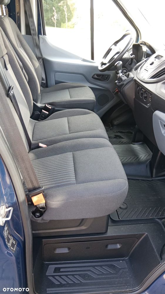 Ford TRANSIT 2,0TDCI HOLENDERKA 6 MIEJSC - 20