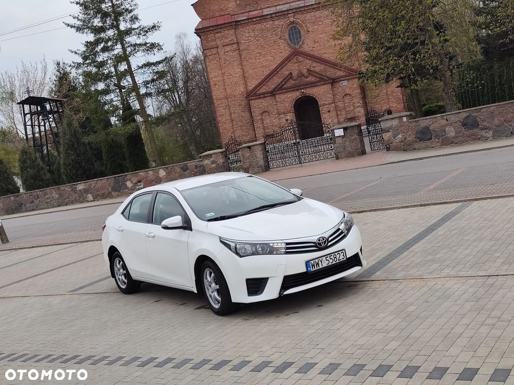 Toyota Corolla 1.6 Comfort - 13