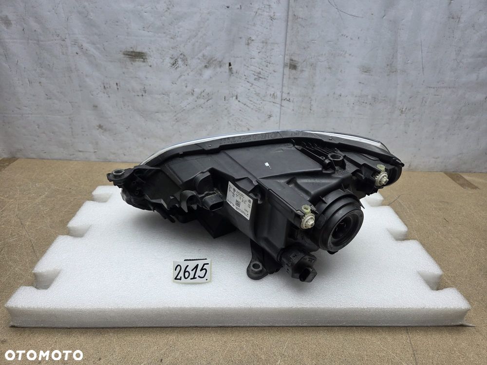 Volkswagen UP  lift 16-23r  1S1941016AA lampa prawy przód przednia - 4