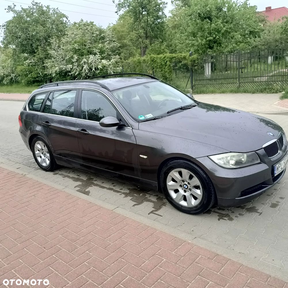 BMW Seria 3 318d - 1