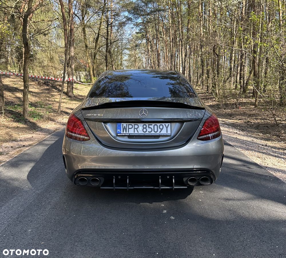 Mercedes-Benz Klasa C AMG 43 4Matic 9G-TRONIC - 7