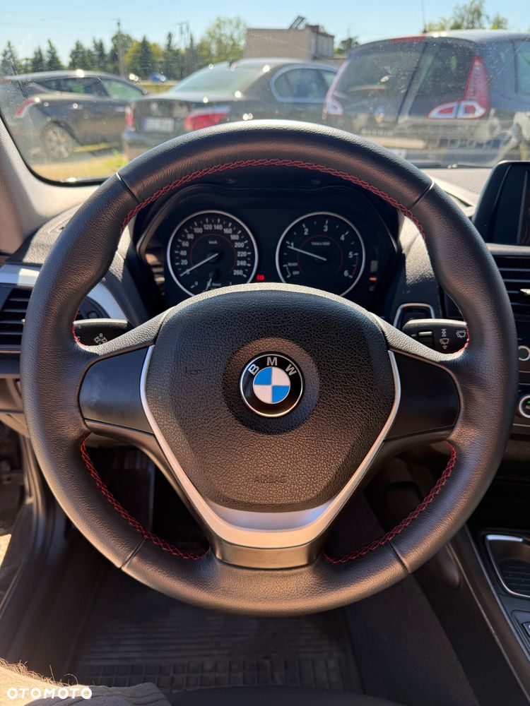 BMW Seria 1 120d Sport Line - 18