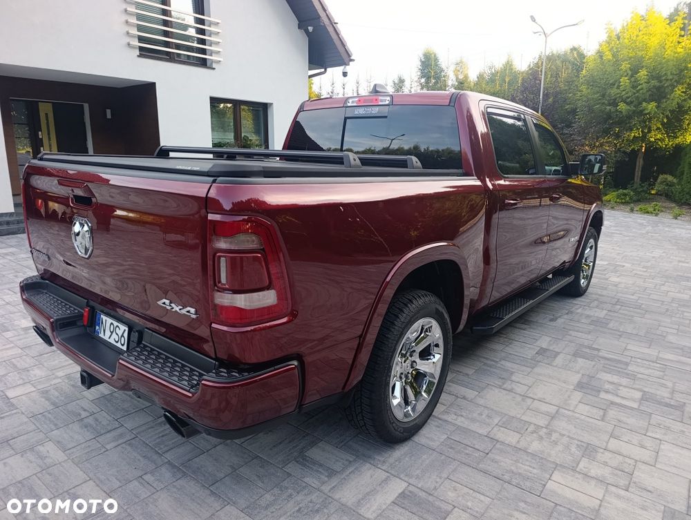 Dodge RAM - 8
