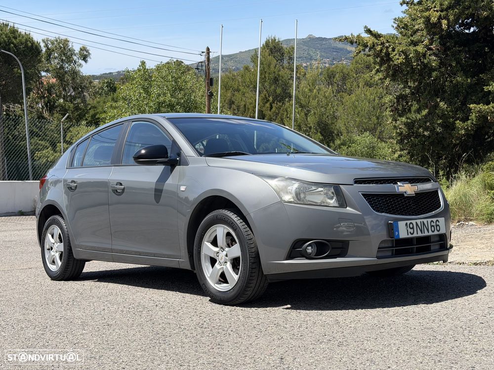 Chevrolet Cruze 1.6 LT - 5