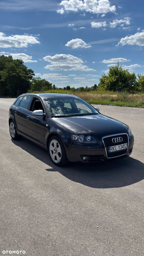 Audi A3 Sportback 2.0 TDI Ambiente - 1