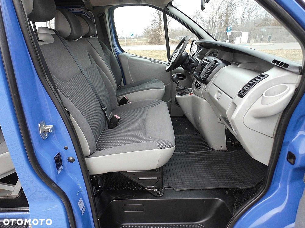 Opel Vivaro - 4