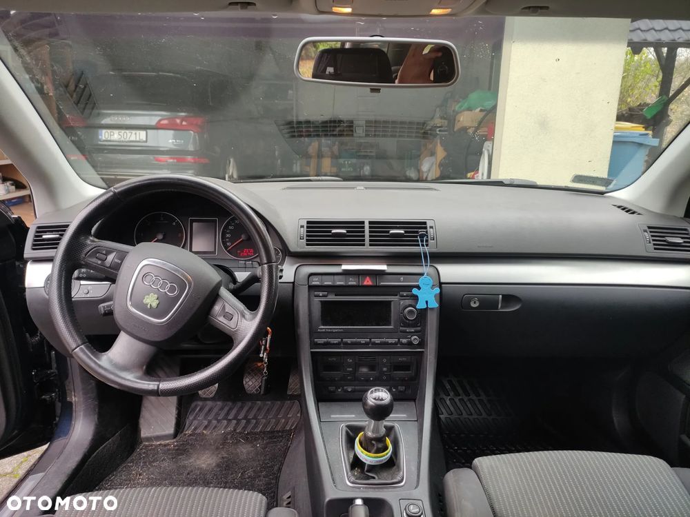 Audi A4 Avant 2.0 TDI DPF - 6