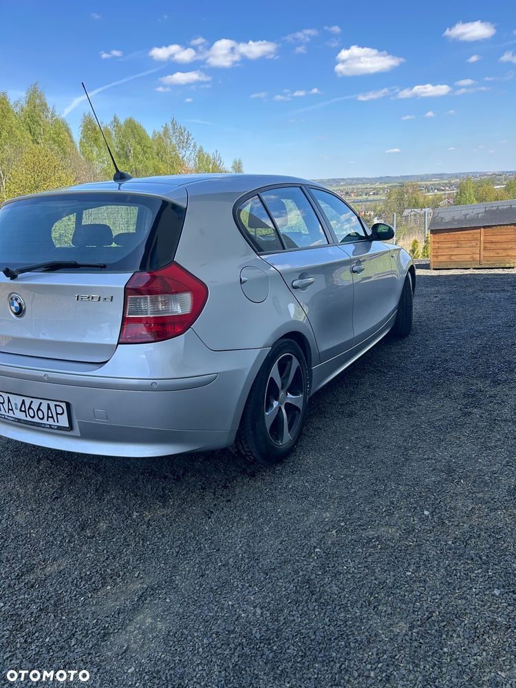 BMW Seria 1 120d - 3