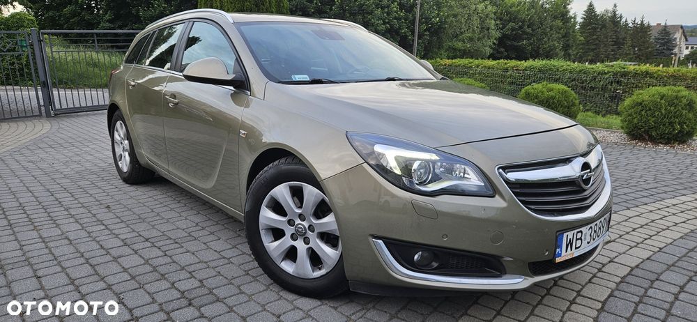 Opel Insignia - 1