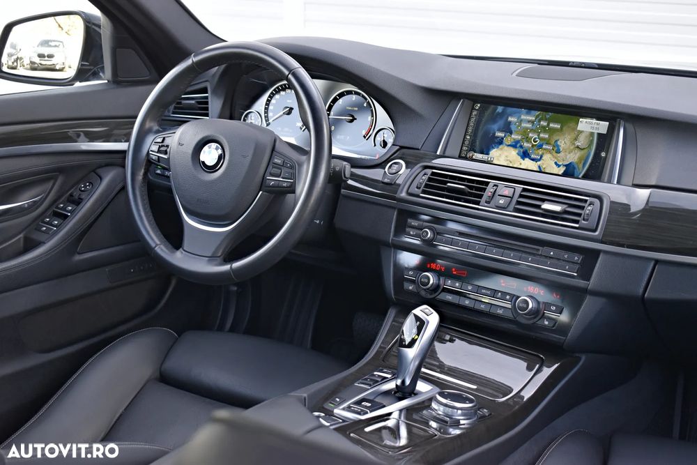 BMW Seria 5 520d Aut. Luxury Line - 10
