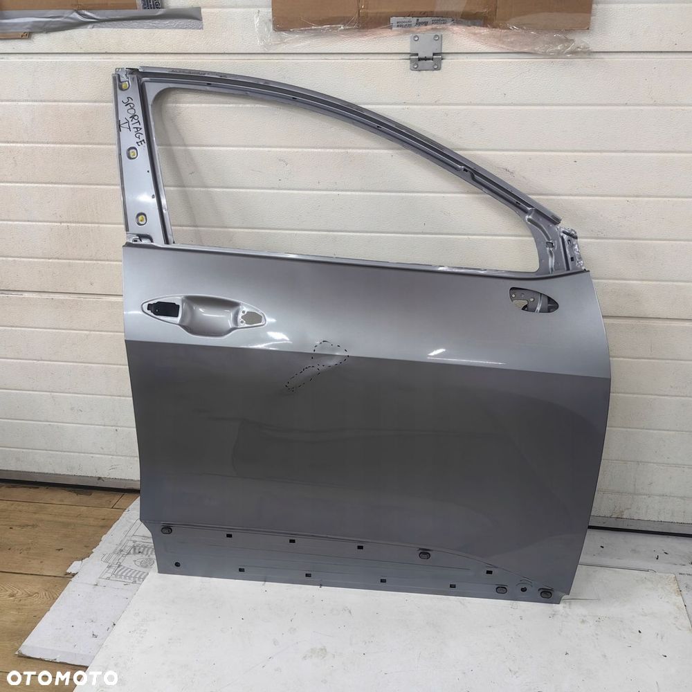 Kia Sportage V drzwi prawe przednie 76004-P1000 - 1