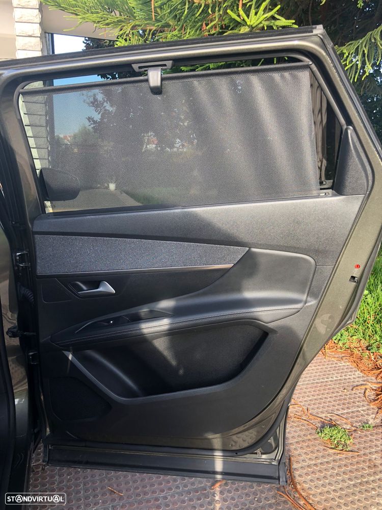 Peugeot 5008 BlueHDI 120 EAT6 Allure - 17