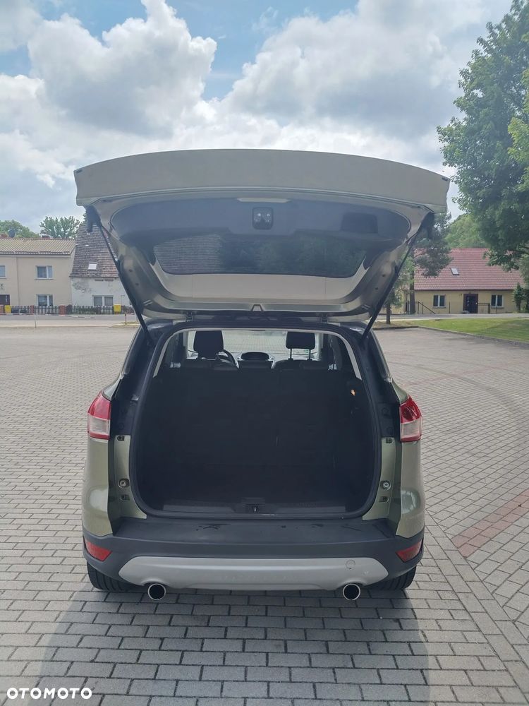 Ford Kuga 2.0 TDCi 4WD Titanium - 12