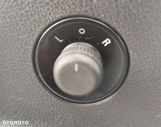 Opel Astra 1.6 Turbo Automatik - 29