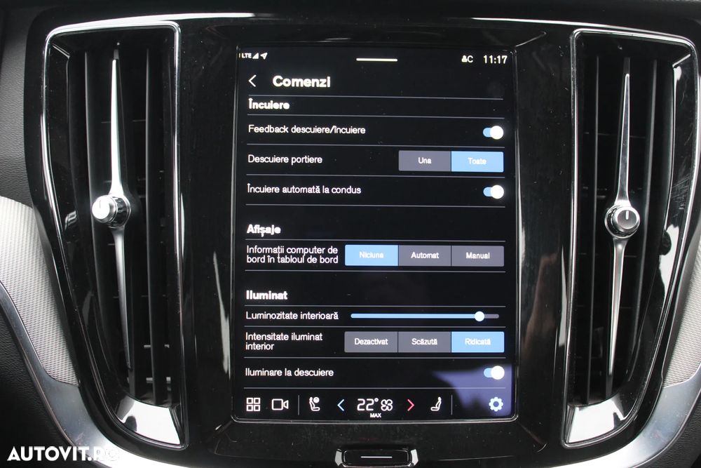 Volvo S60 B4 B DKG Plus Dark - 27