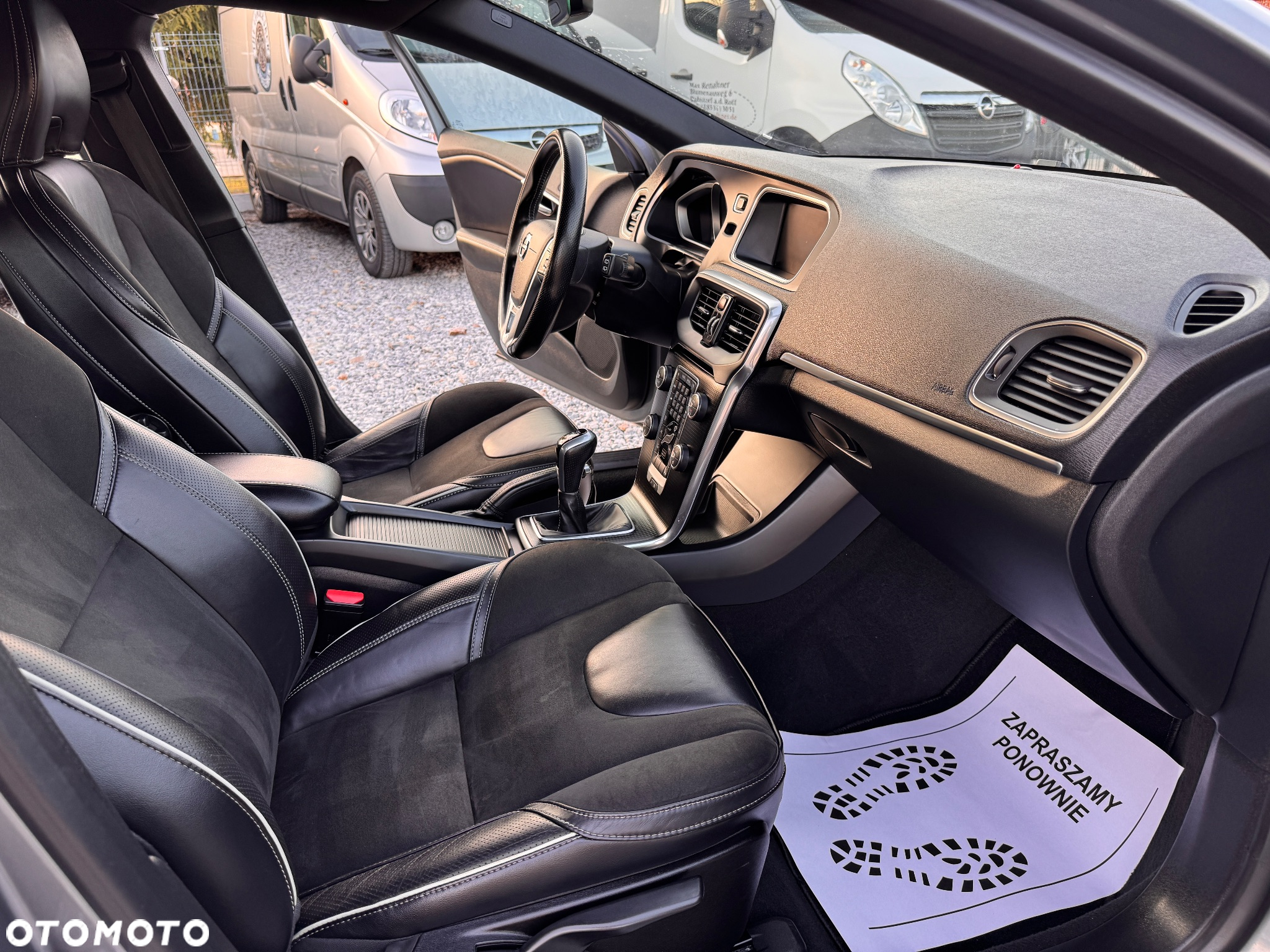 Volvo V40 D3 RDesign - 32