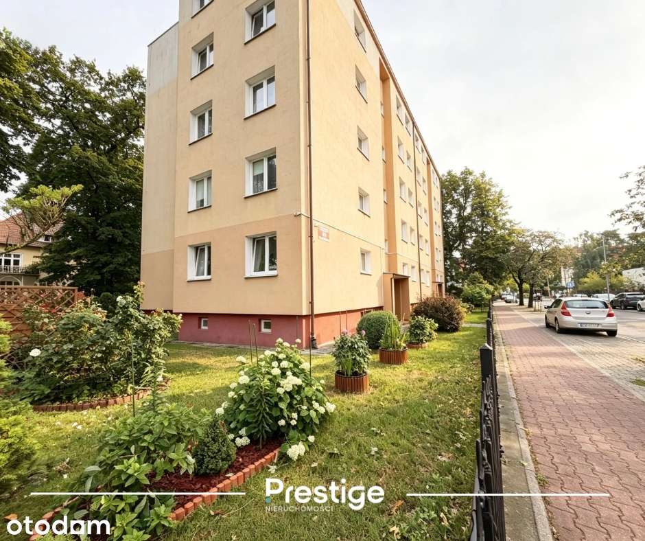 Ustka, 400 m od promenady - 3 pok. mieszkanie z balkonem i piwnicą