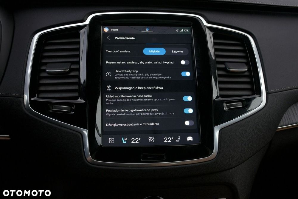 Volvo XC 90 B5 D AWD Plus Bright - 22