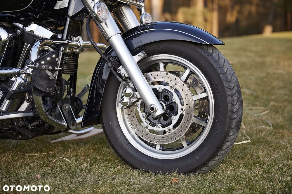 Yamaha Road Star - 7