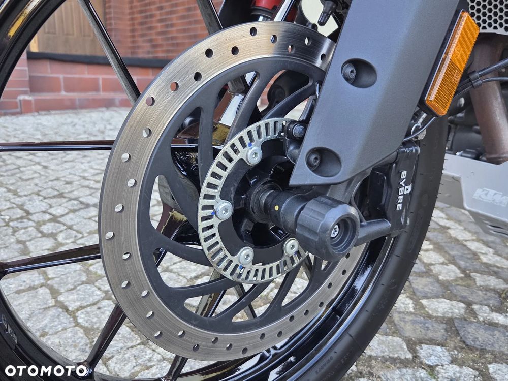 KTM Adventure - 15
